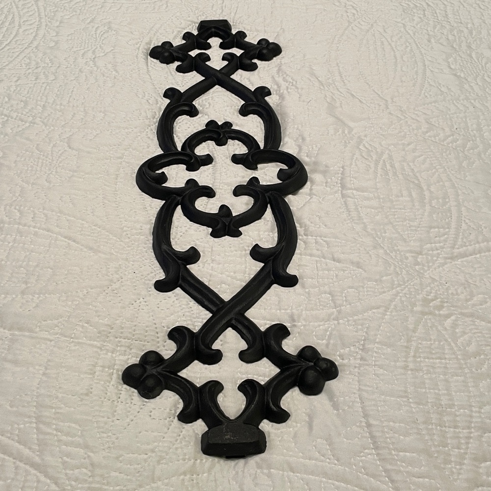 Southern Living at Home Metal Wrought Iron Wall Art Hanging Excellent Condition - Picture 8 of 12